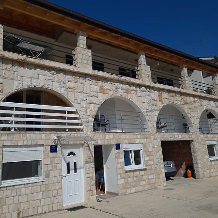 דירות Apartman Senka Rogotin מראה חיצוני תמונה