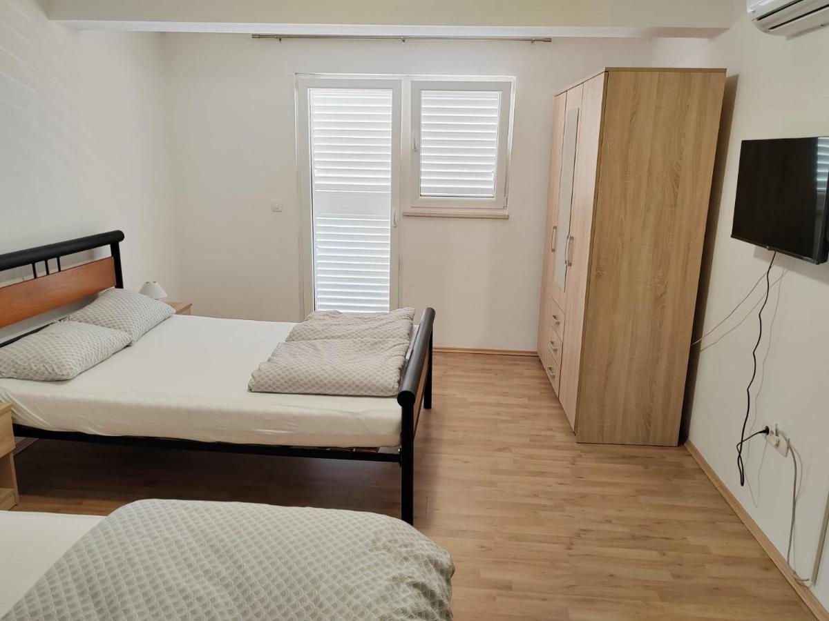 דירות Apartman Senka Rogotin מראה חיצוני תמונה